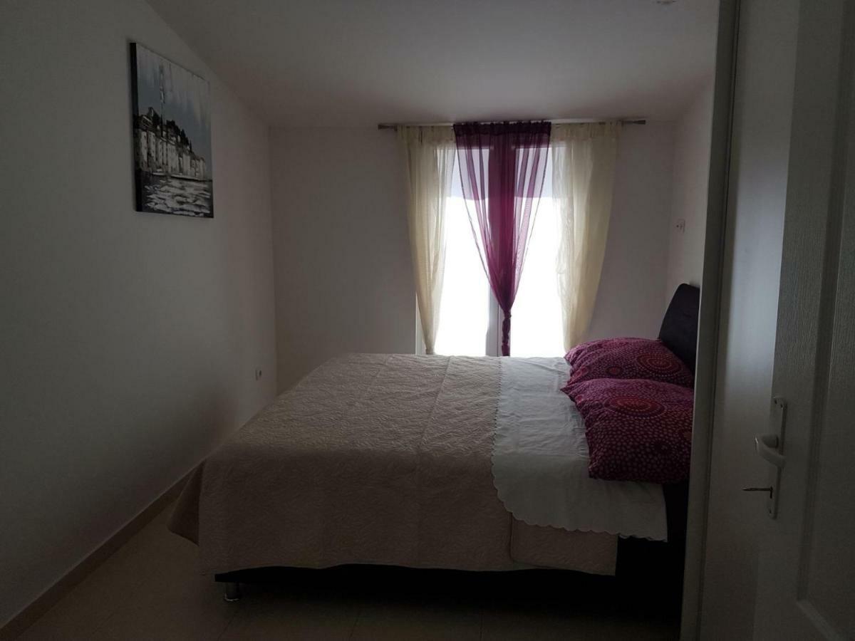 Apartment Dijana Каштела Экстерьер фото