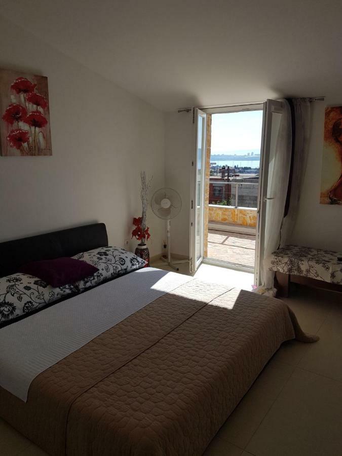 Apartment Dijana Каштела Экстерьер фото